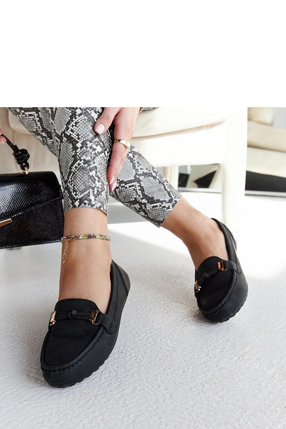   Czarne mokasyny o matowym wykończeniu Scafati - Solea 