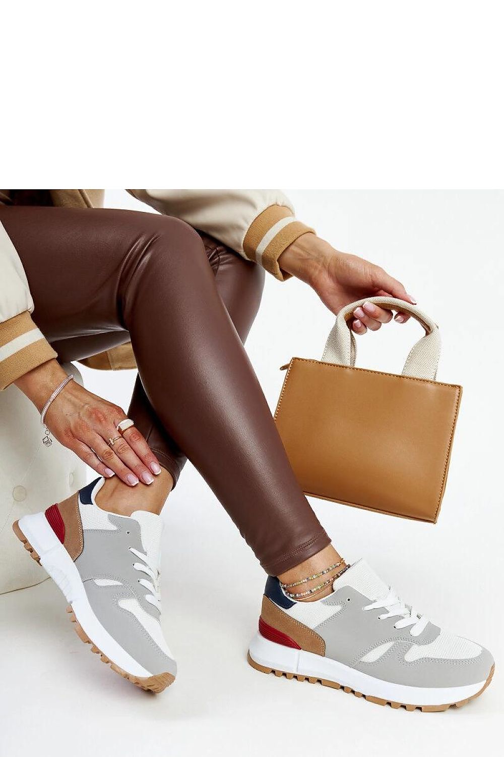   Wielokolorowe sneakersy na platformie Sultisz - Solea 