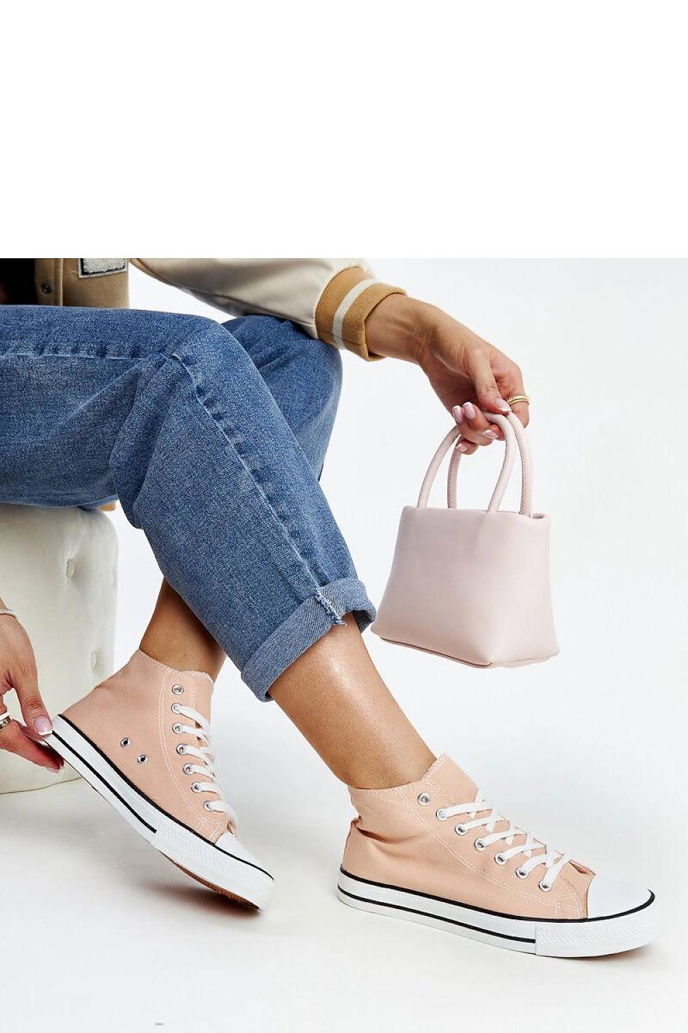   Jasnoróżowe wysokie trampki Eliska - Solea 