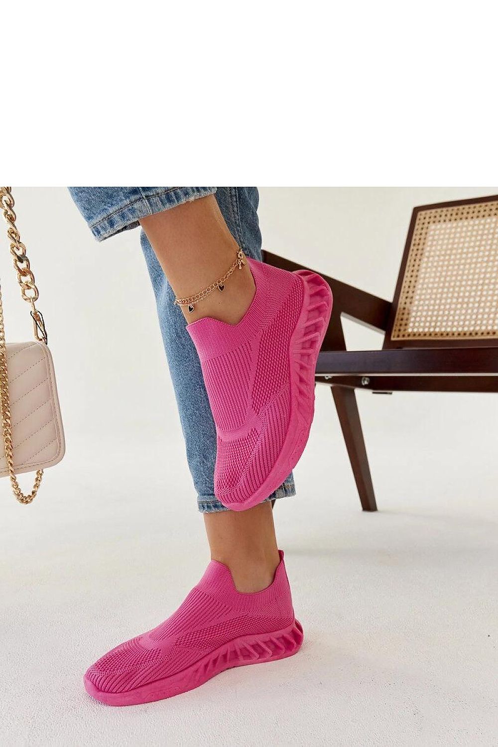   Ciemnoróżowe sneakersy sportowe Neda - Solea 