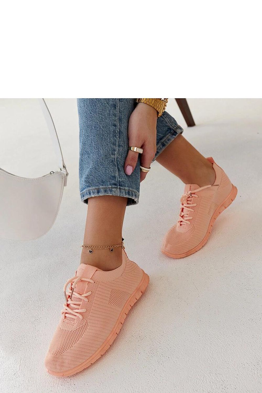   Różowe materiałowe sneakersy Erminio - Solea 