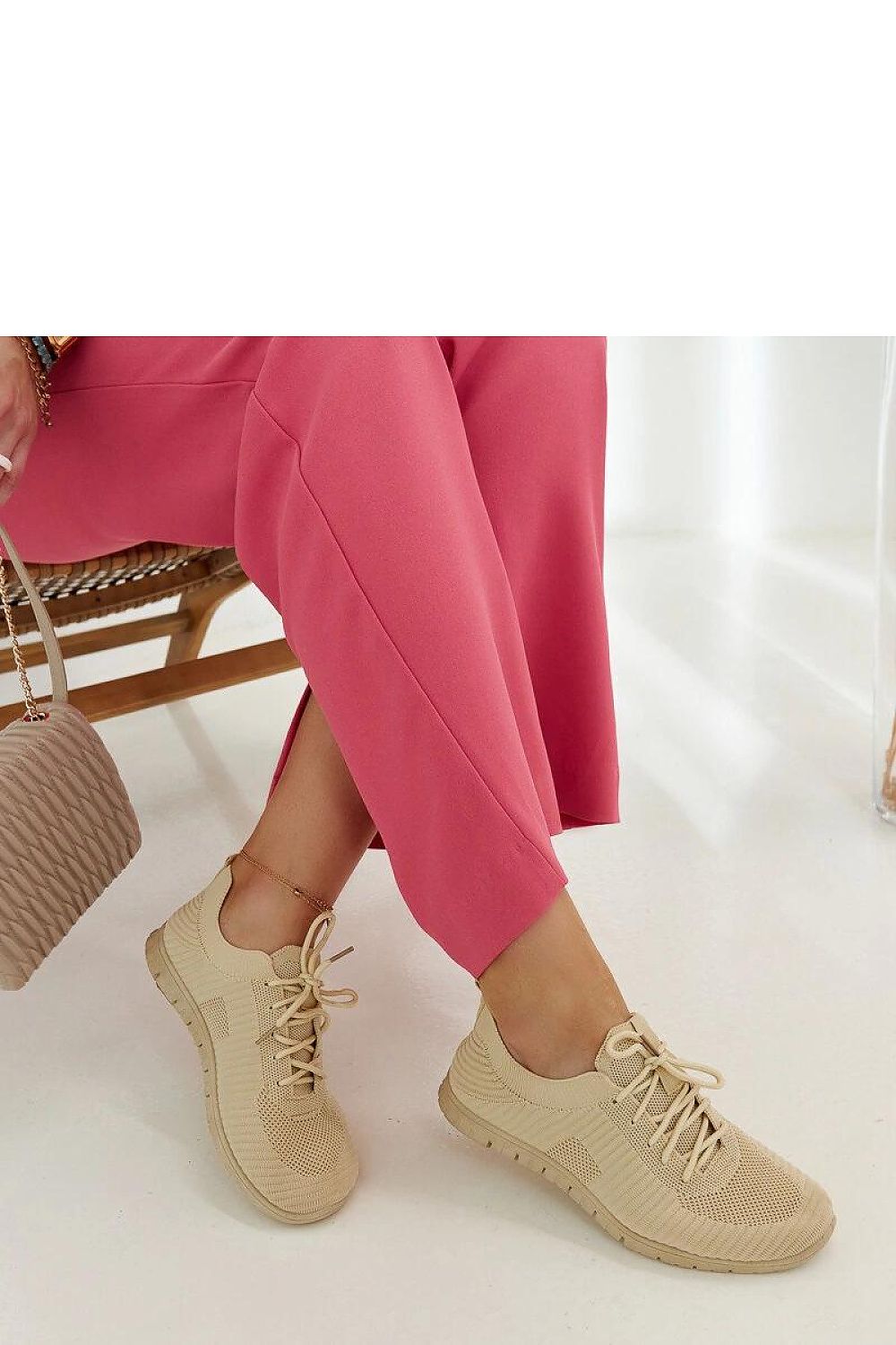   Beżowe materiałowe sneakersy Erminio - Solea 