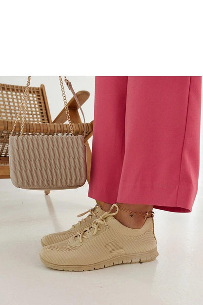   Beżowe materiałowe sneakersy Erminio - Solea 