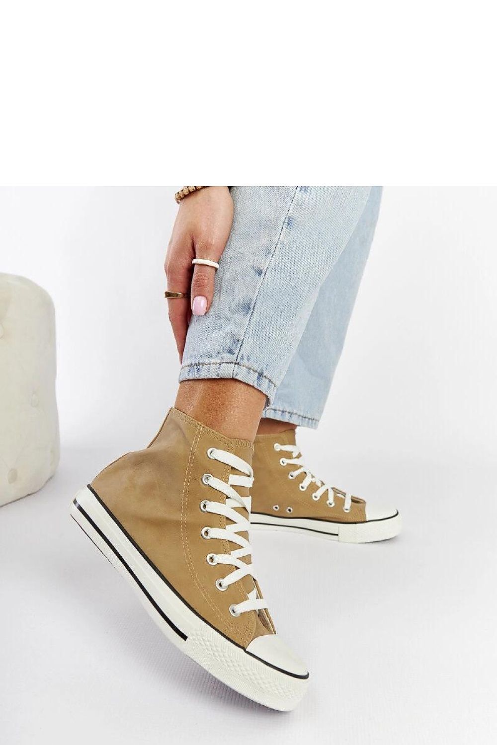   Brązowe wysokie trampki Efren - Solea 