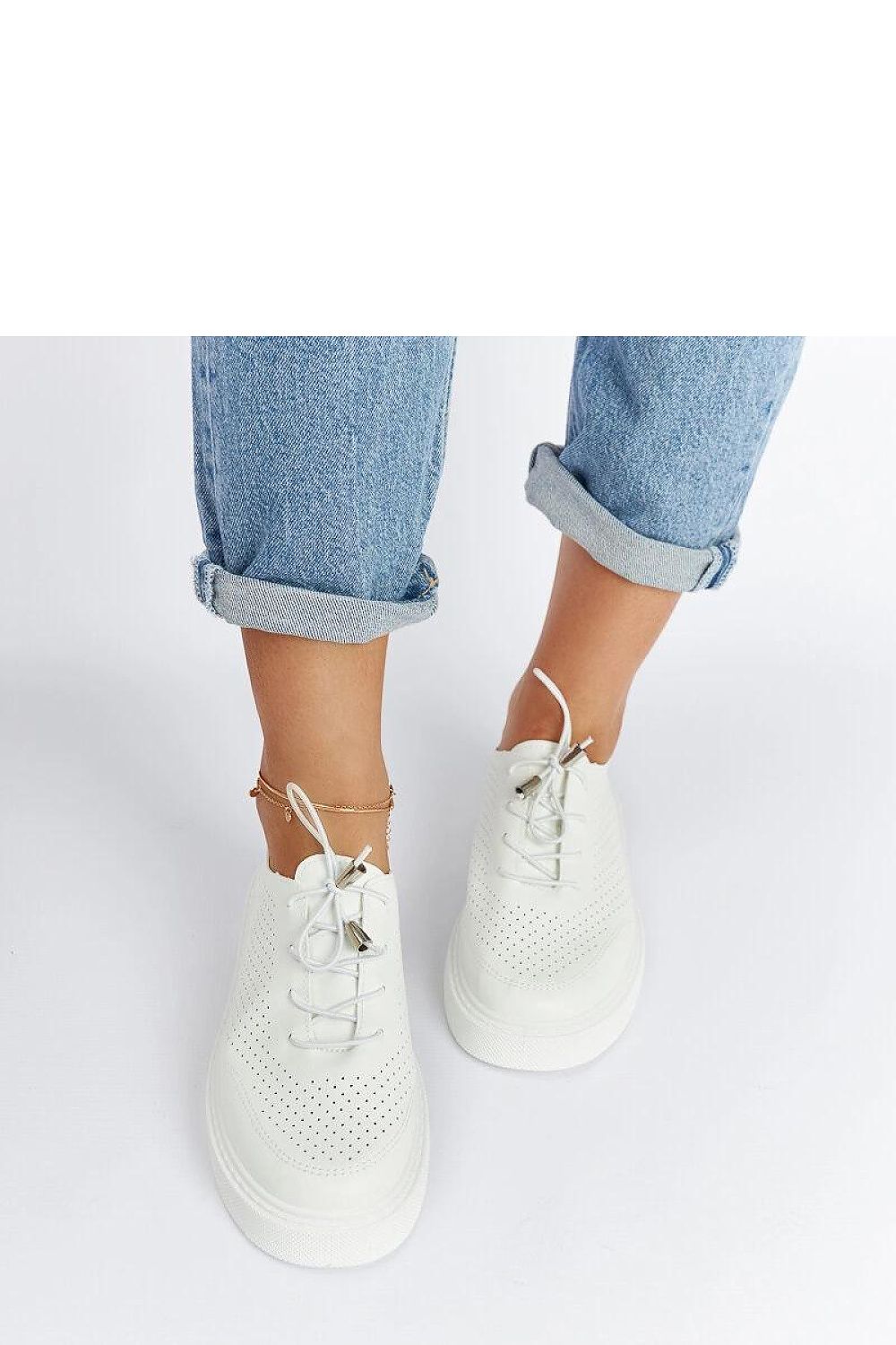   Białe perforowane tenisówki Laytonville - Solea 