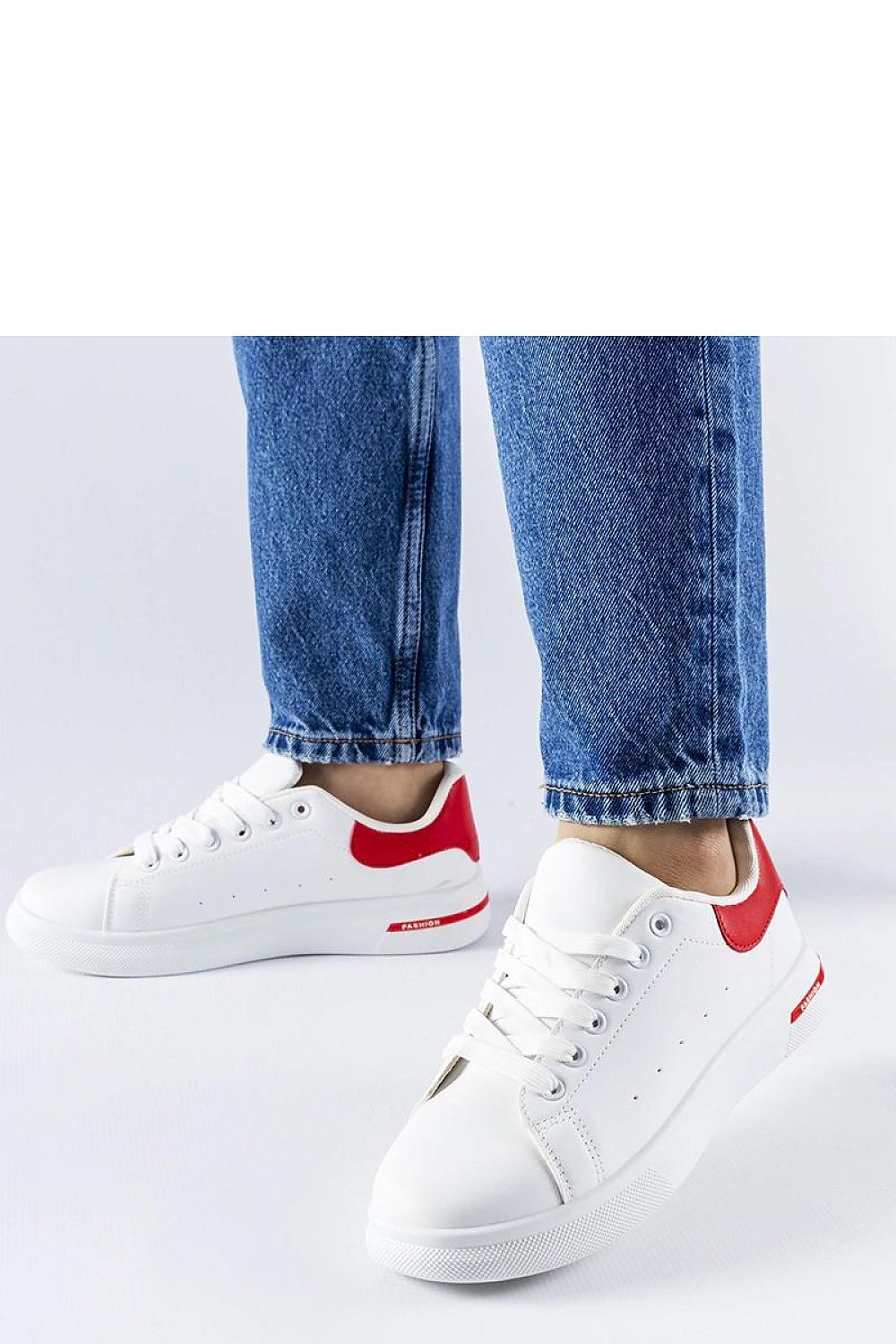   Biało-czerwone sneakersy Leland - Solea 