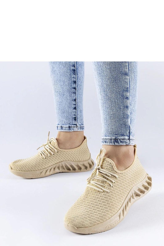   Beżowe materiałowe sneakersy Derek - Solea 