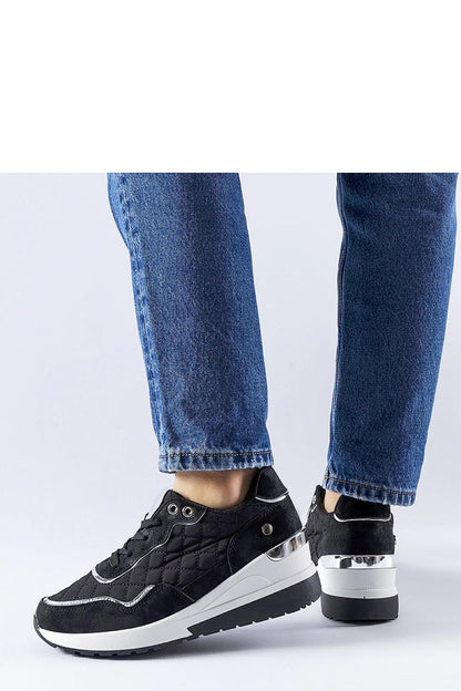   Czarne sneakersy na koturnie Pisignano - Solea 