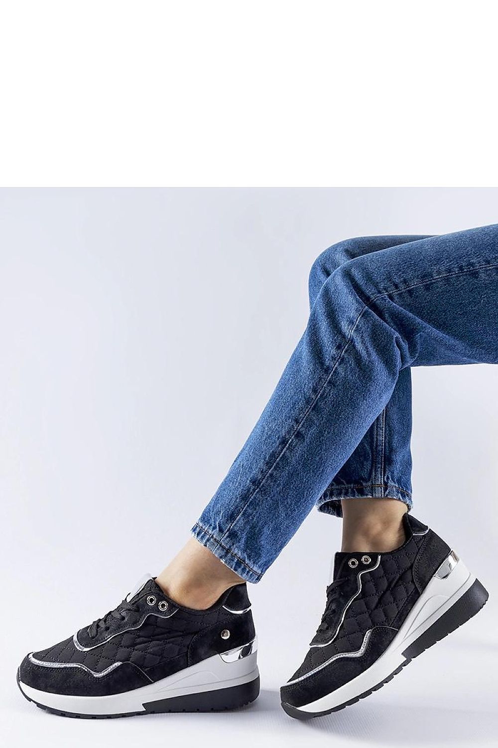   Czarne sneakersy na koturnie Pisignano - Solea 