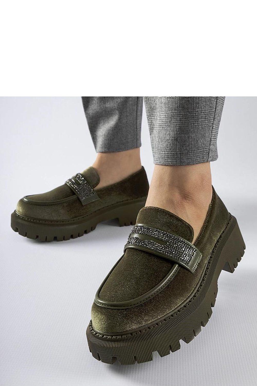   Zielone mokasyny zdobione cyrkoniami Longuelo - Solea 