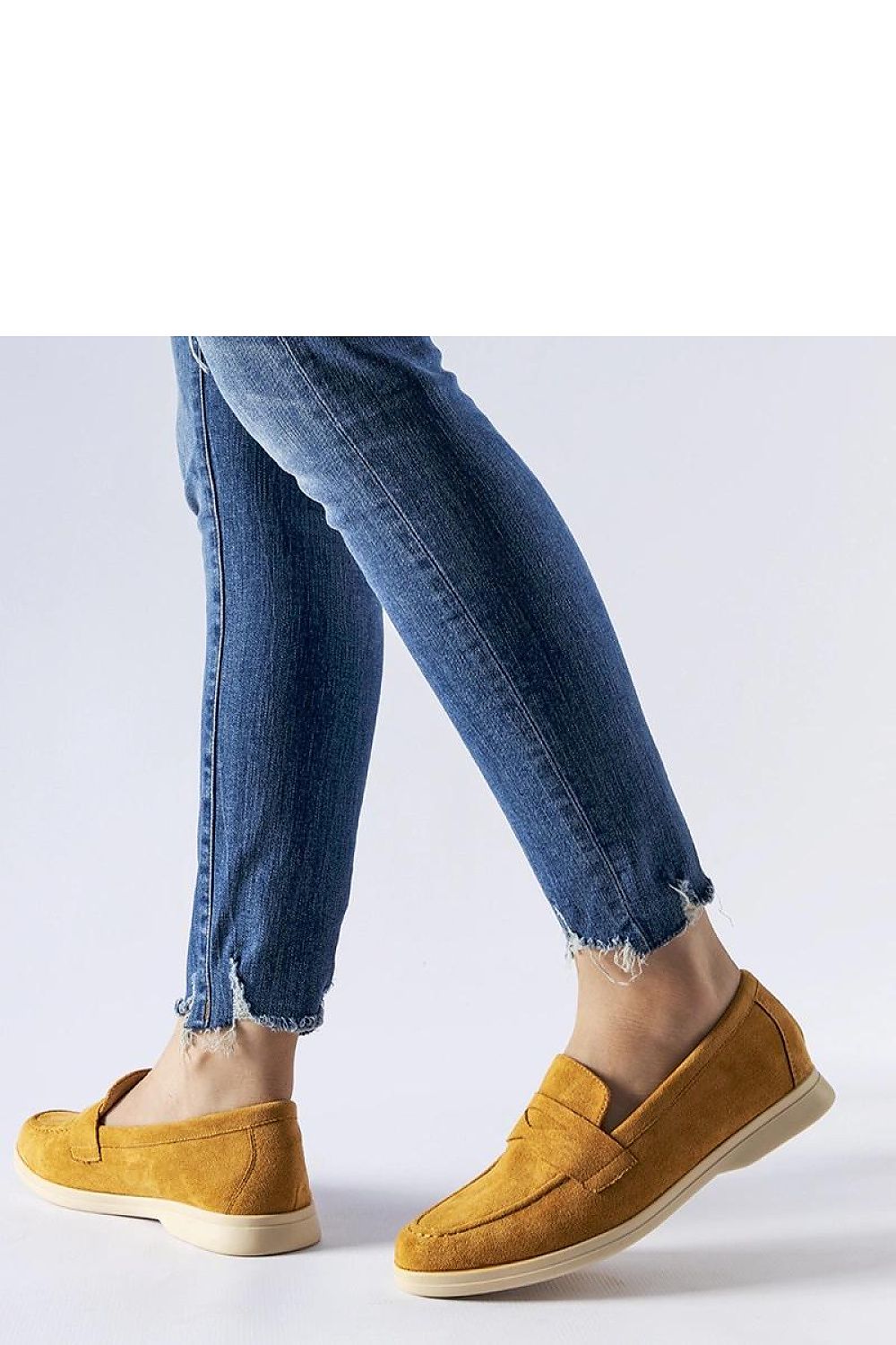   Ciemnobeżowe mokasyny z eko-zamszu Ferragus - Solea 