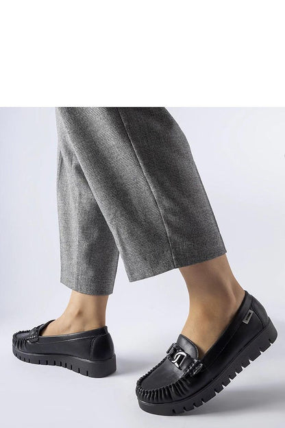   Czarne mokasyny z klamerką na koturnie Lionella - Solea 