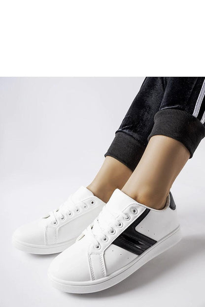   Białe sneakersy z czarnymi wstawkami Rizzo - Solea 