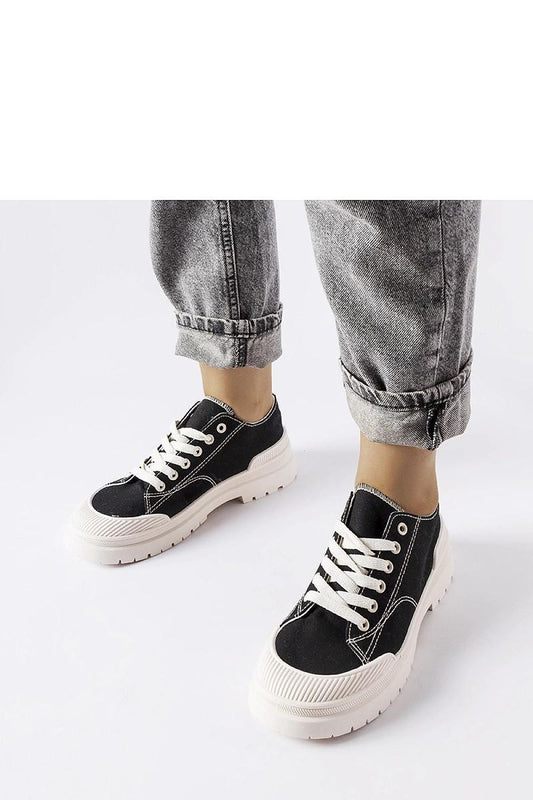   Czarne materiałowe trampki Nassar - Solea 