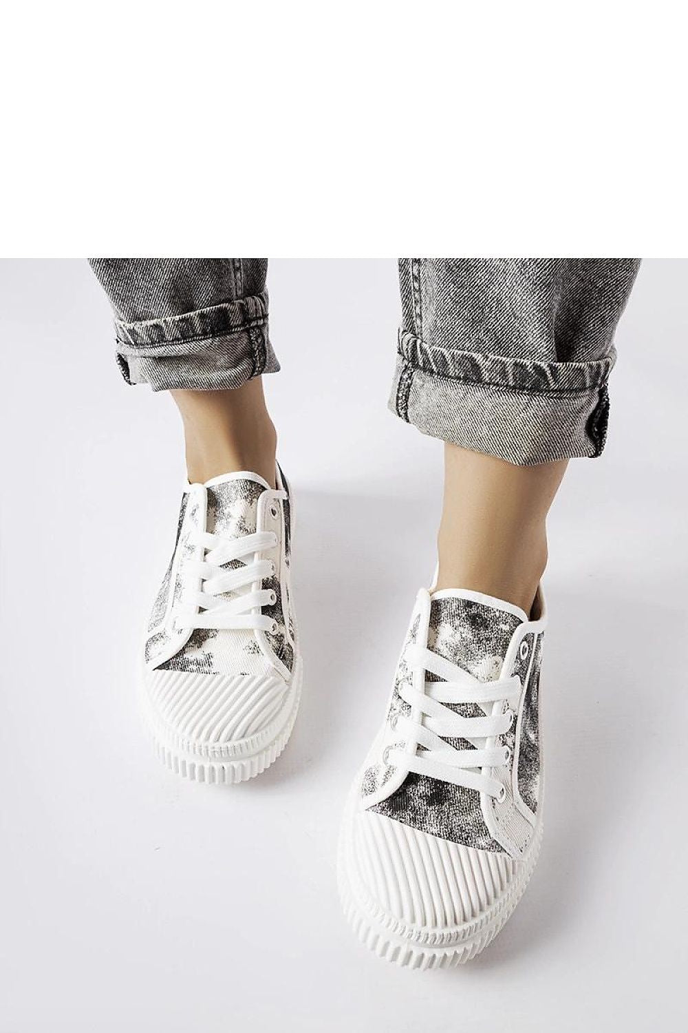   Czarne trampki z efektem sprania Clavet - Solea 