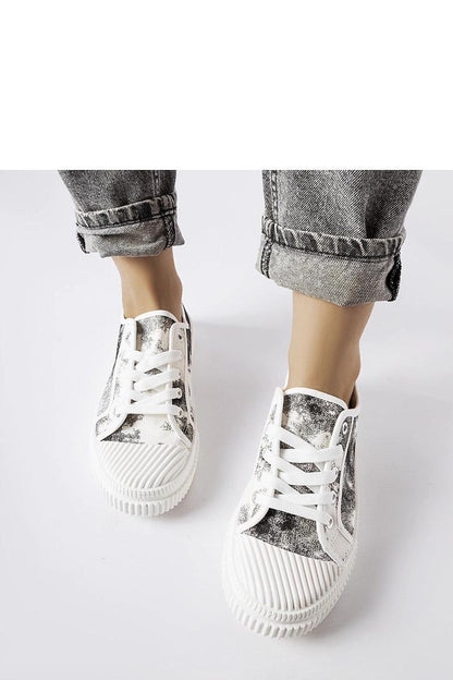   Czarne trampki z efektem sprania Clavet - Solea 