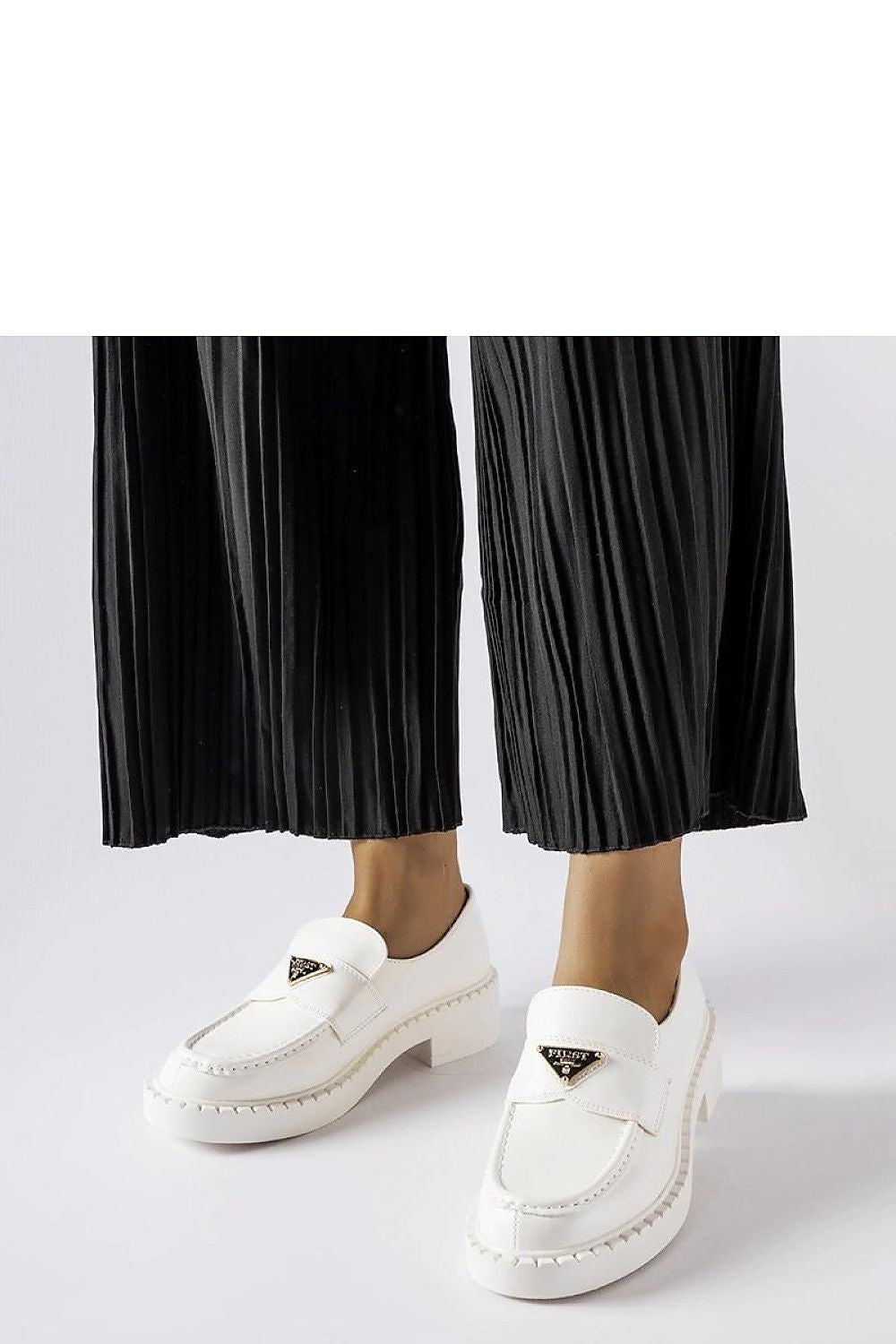   Białe damskie mokasyny Milne - Solea 