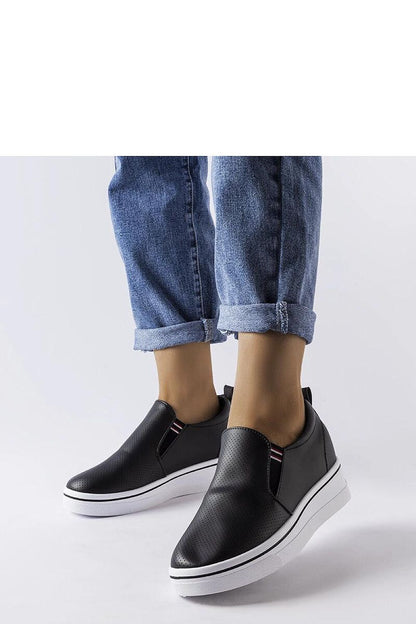   Czarne trampki na koturnie Dionisia - Solea 