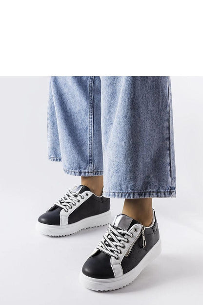   Czarne sneakersy na platformie Romola - Solea 