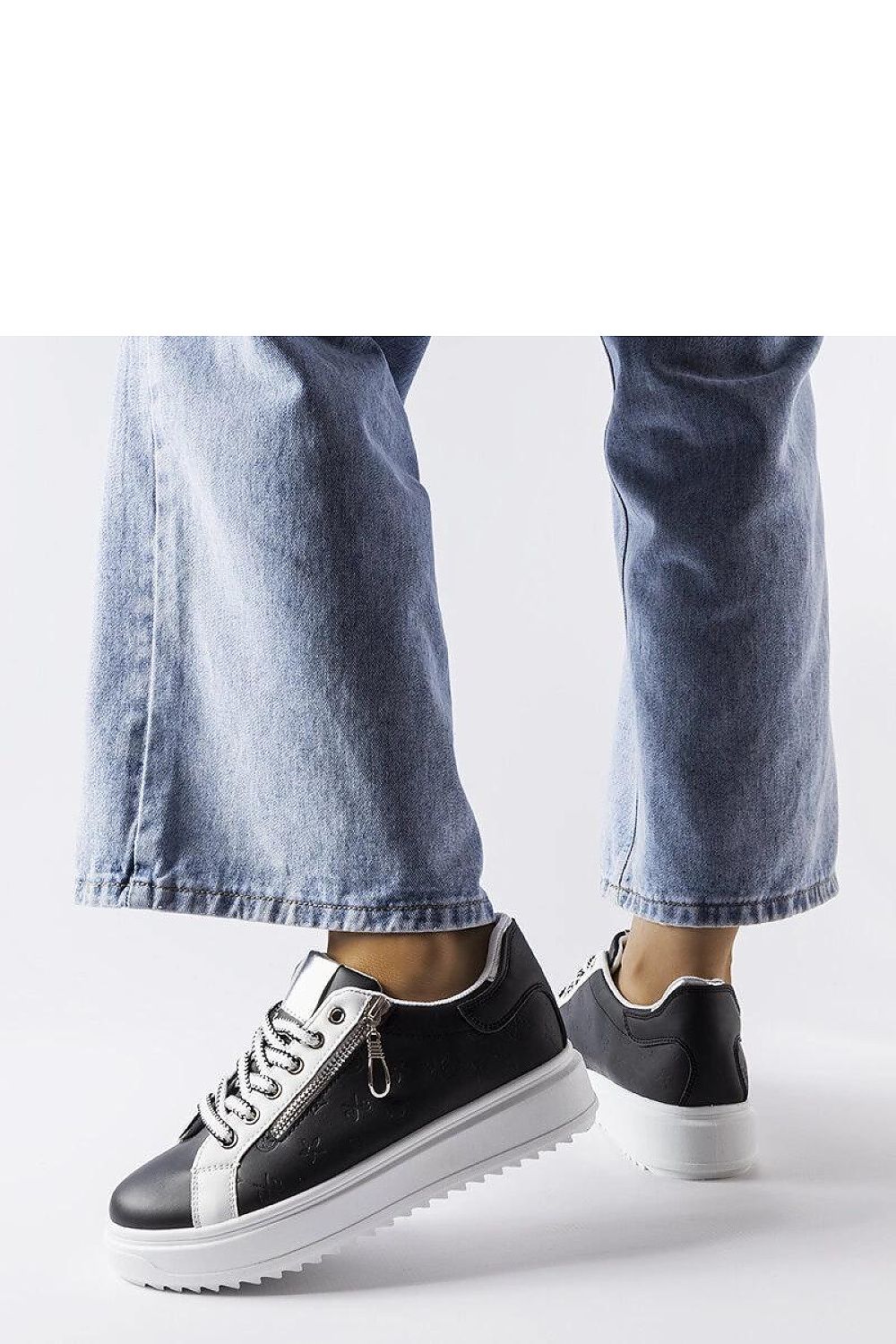   Czarne sneakersy na platformie Romola - Solea 