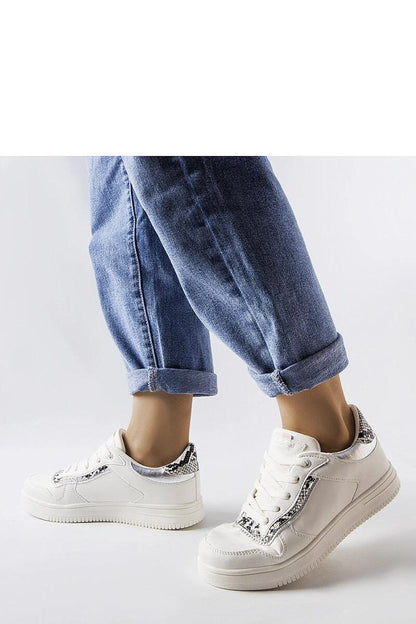   Białe sneakersy z eko skóry Nelma - Solea 