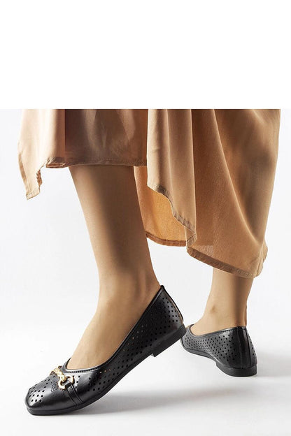   Czarne ażurowe balerinki Schiavone - Solea 