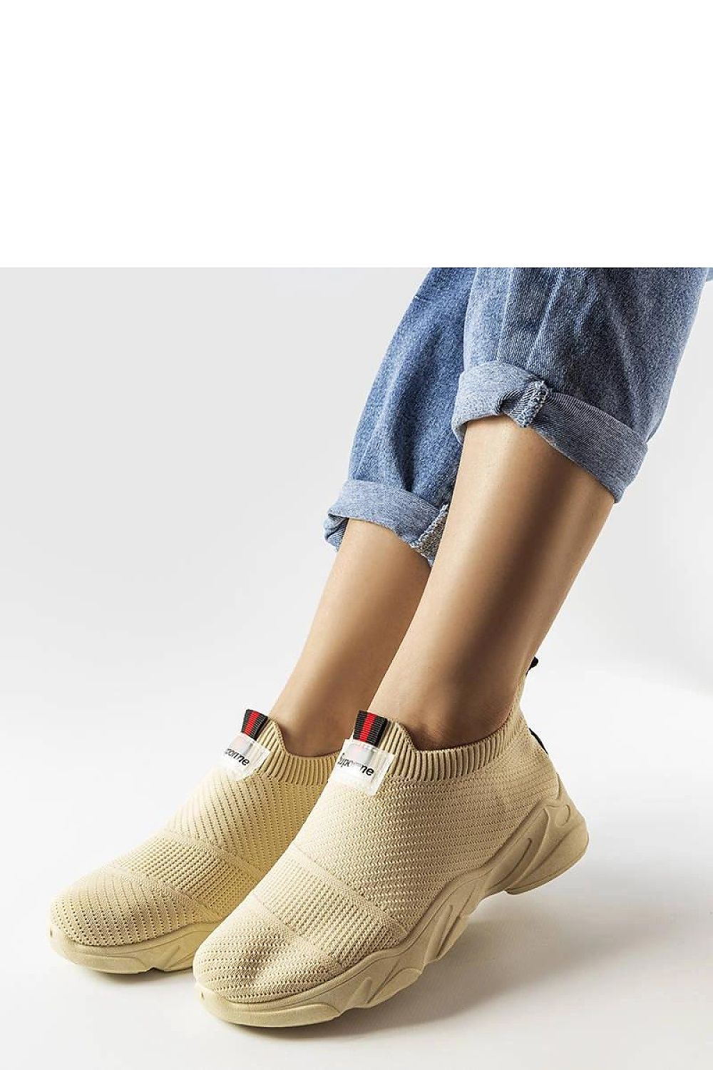   Beżowe wsuwane buty sportowe damskie Greco - Solea 