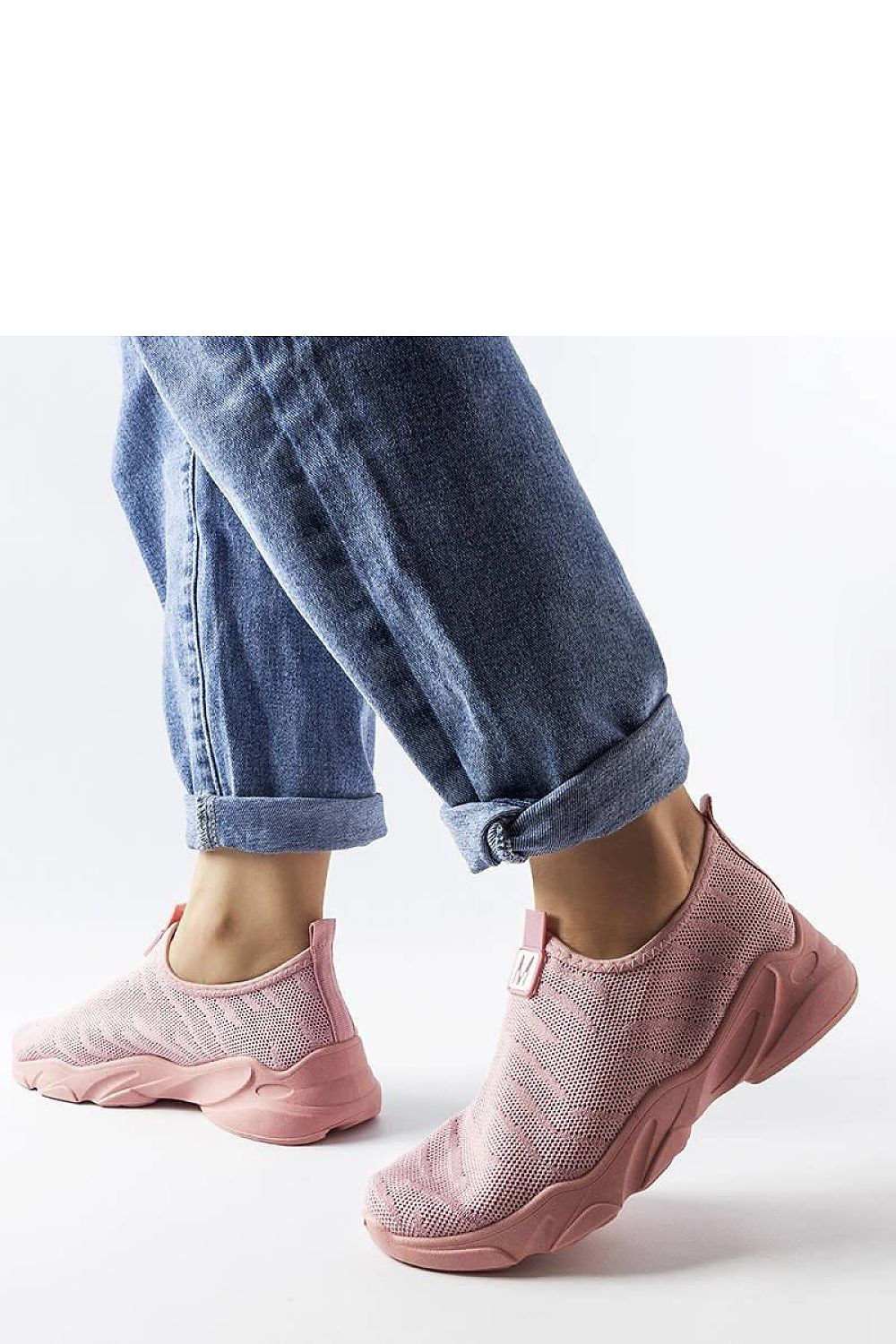   Różowe materiałowe buty sportowe damskie Aaron - Solea 