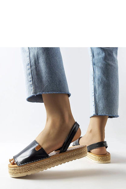   Czarne espadryle na platformie Sadbera - Solea 