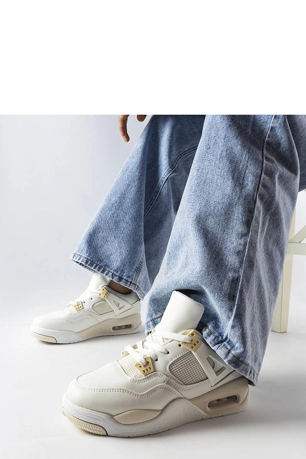   Beżowe sneakersy z łączonych materiałów Malas - Solea 