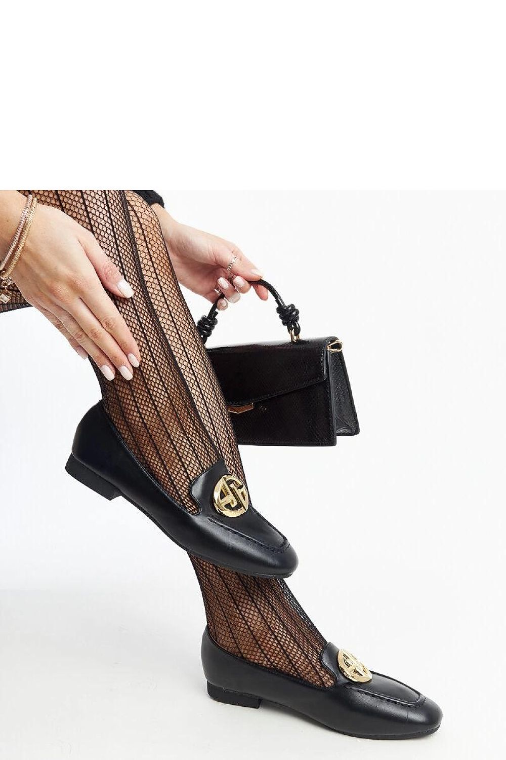   Czarne mokasyny ze złotą ozdobą Bergeron - Solea 