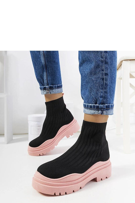   Czarno różowe wysokie sneakersy Marks - Solea 