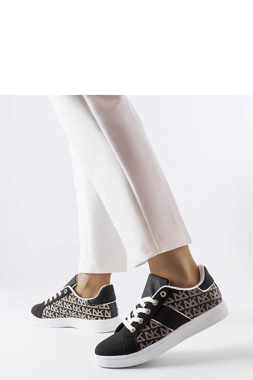   Czarne sneakersy zdobione monogramem Bolduc - Solea 