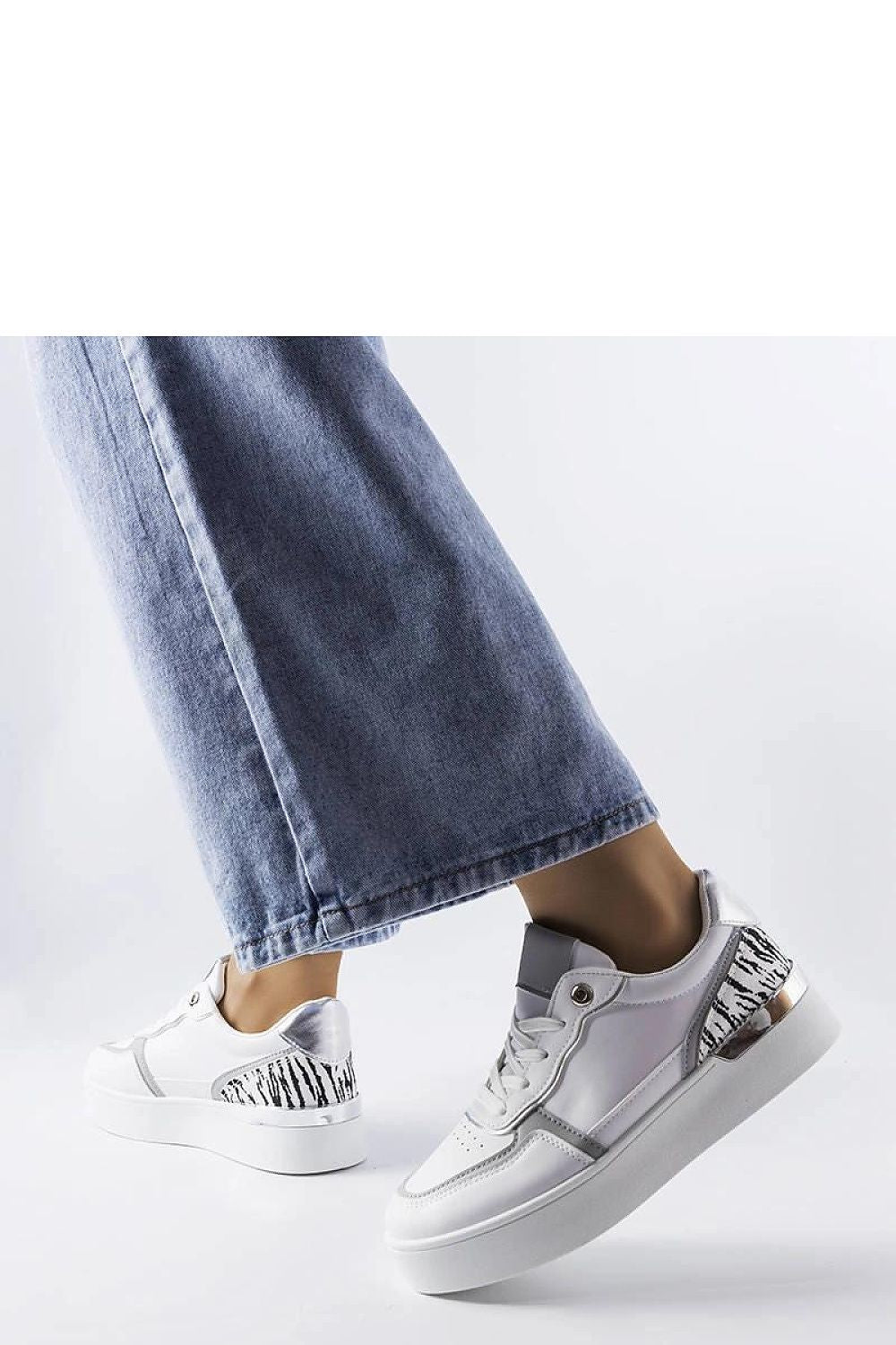   Białe sneakersy na platformie Tooele - Solea 