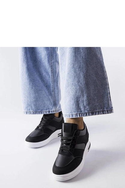   Czarne sneakersy na koturnie CinqMars - Solea 