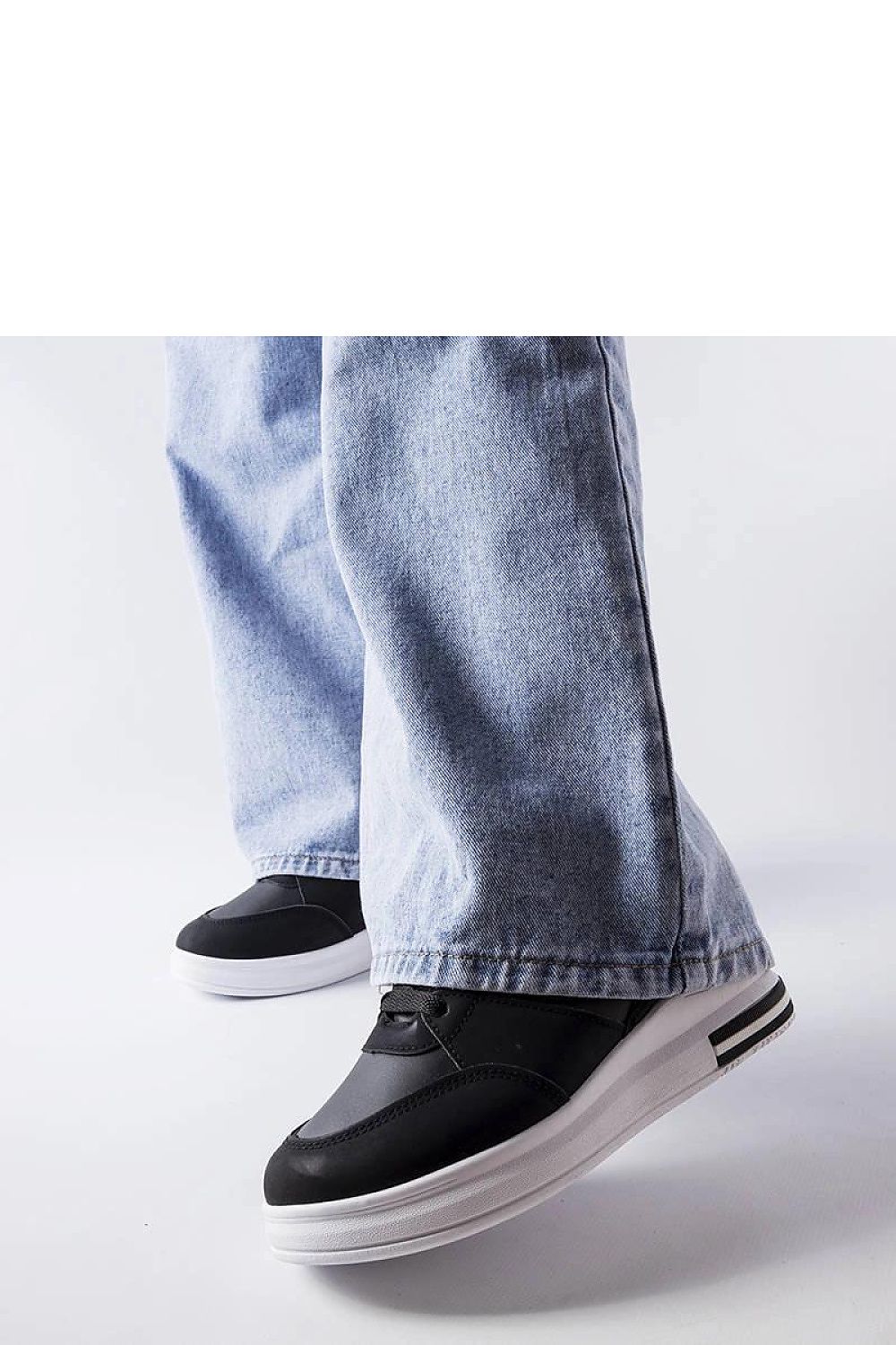   Czarne sneakersy na koturnie CinqMars - Solea 