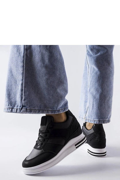   Czarne sneakersy na koturnie CinqMars - Solea 