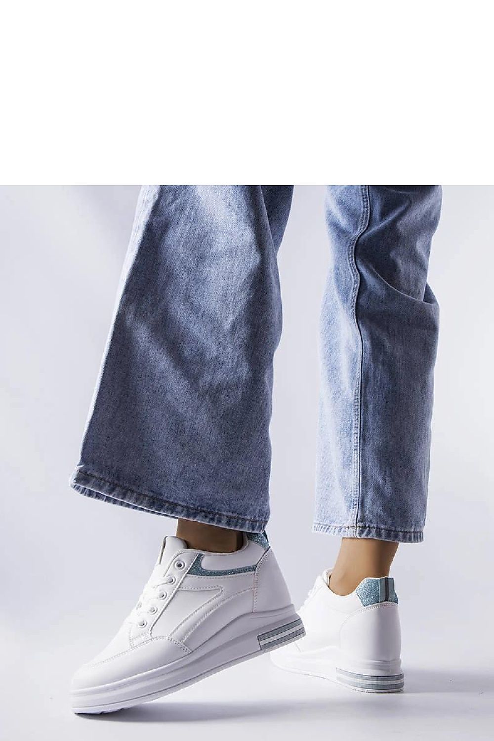   Białe sneakersy z brokatowymi wstawkami Bonevil - Solea 