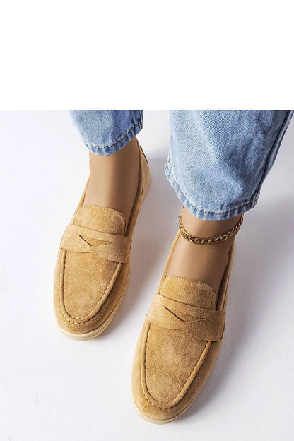   Beżowe mokasyny z eko-zamszu Ferragus - Solea 