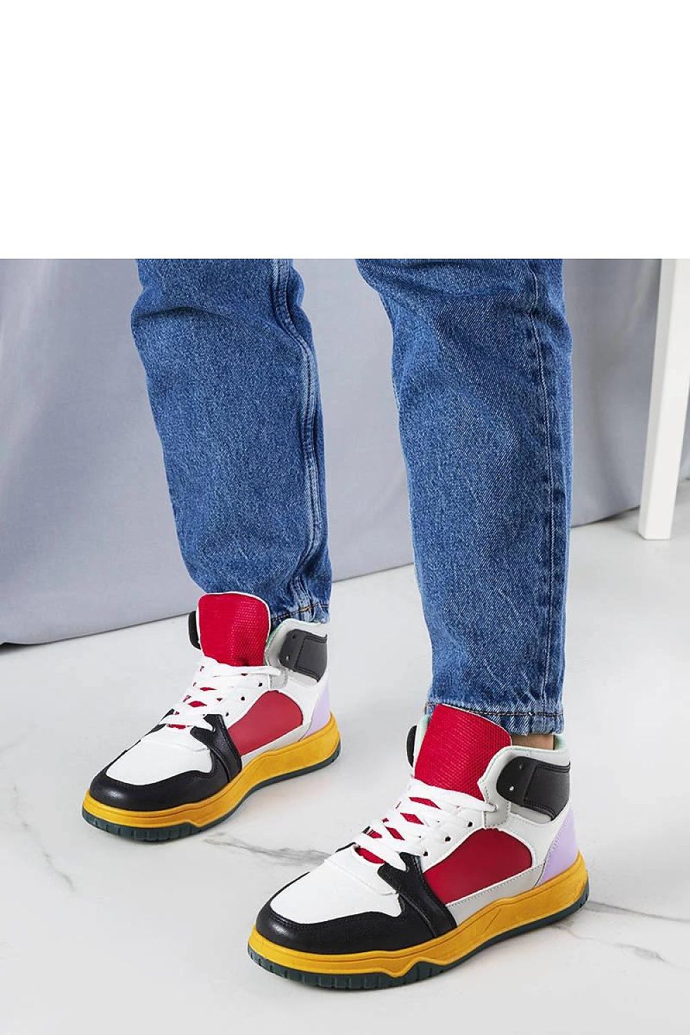   Czarno-czerwone sneakersy za kostkę Elizabeth - Solea 