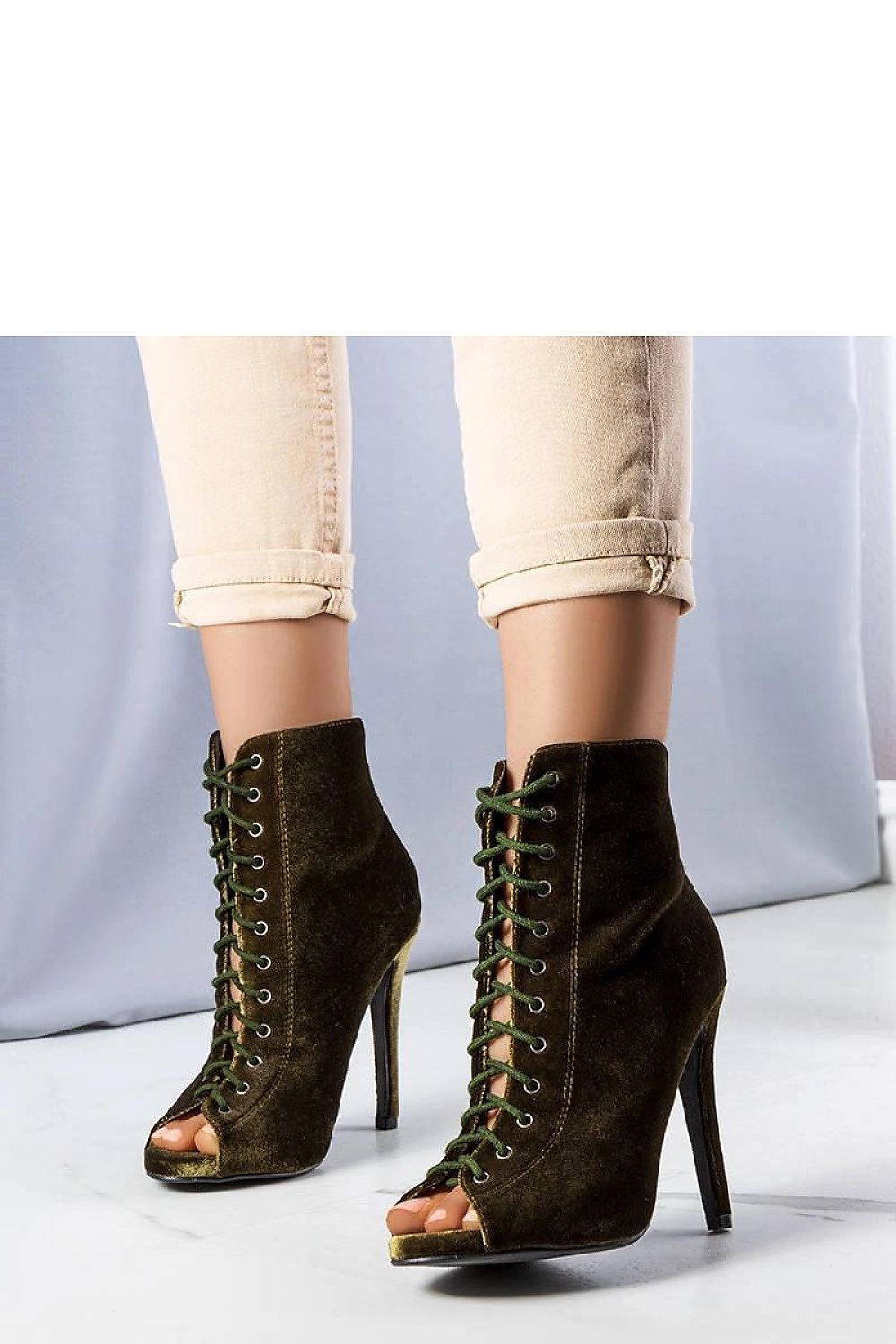   Zielone eleganckie szpilki z cholewką Amora - Solea 