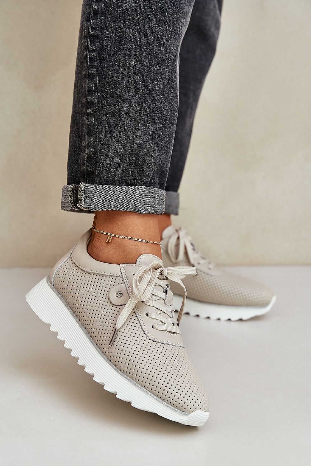   Buty Sportowe Model DA LR51-629 Beige - Step in style 