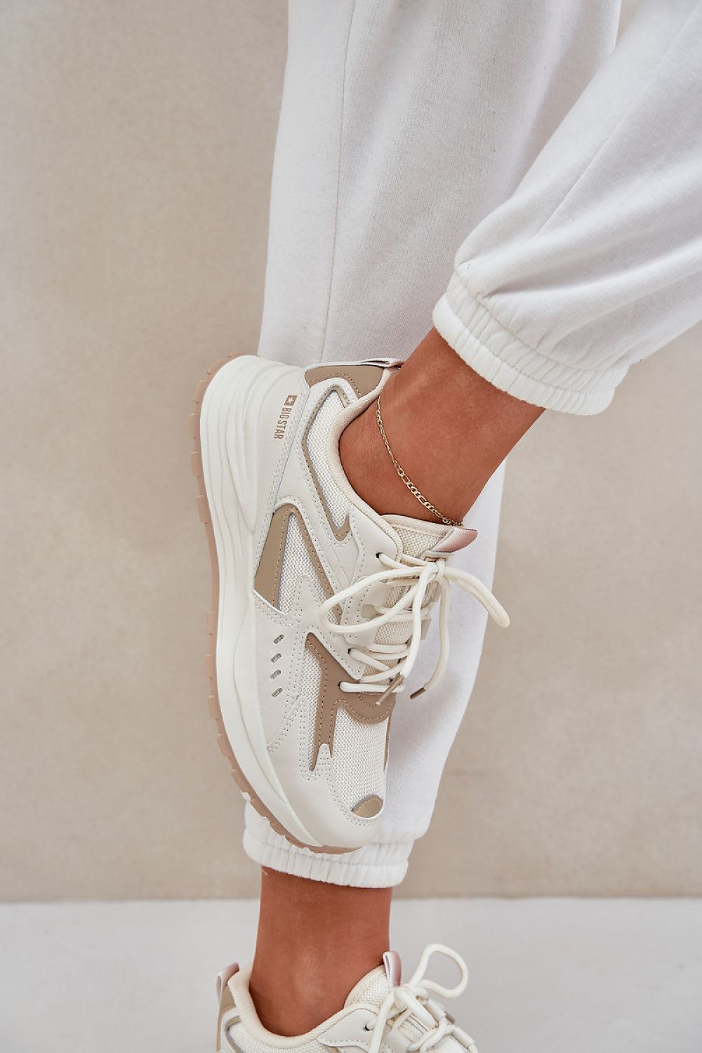   Buty Sportowe Model Big Star NN274A096 HI-POLY SYSTEM Beige - Step in style 