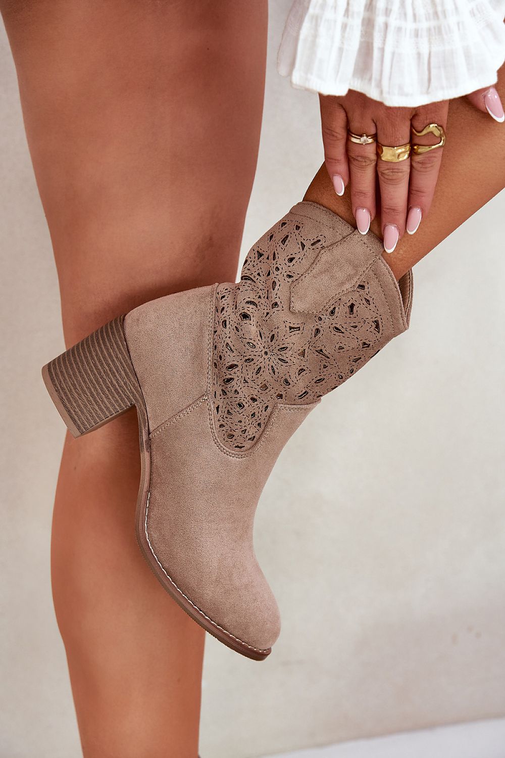   Botki Model S.Barski HY51-125 Beige - Step in style 