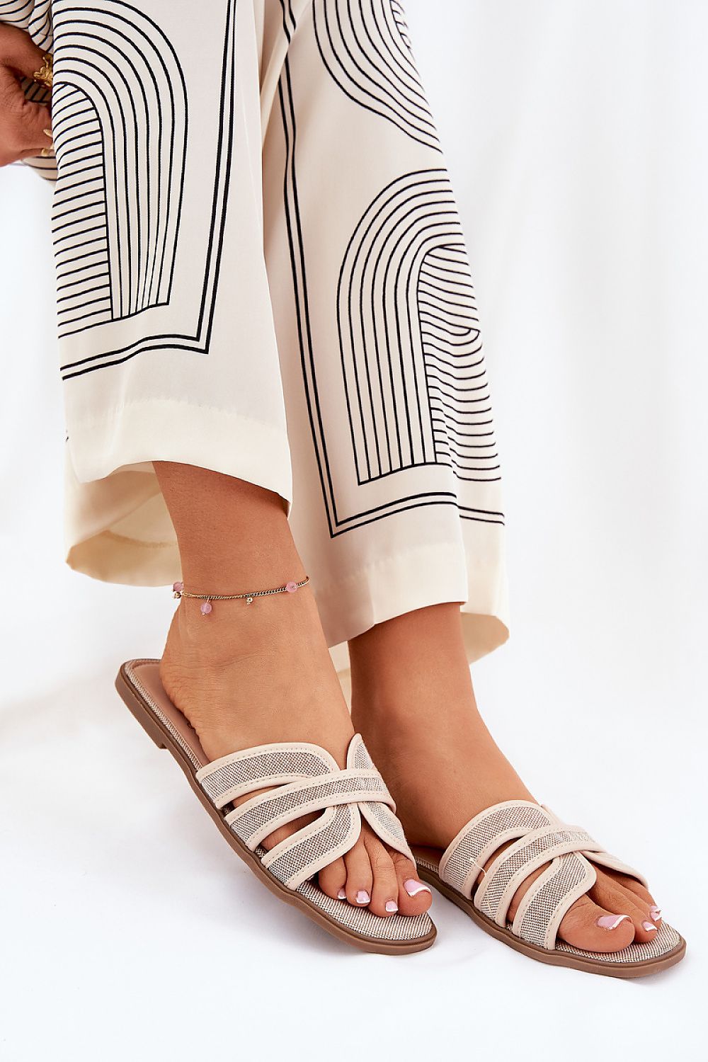  Sandał Klapki Model Scazze TC-11 Beige - Step in style 