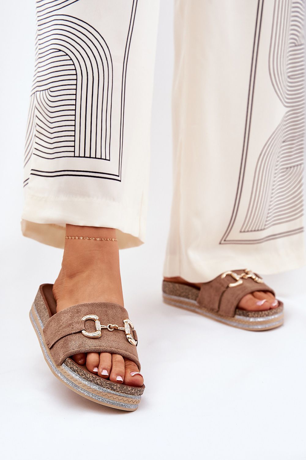  Sandał Klapki Model Morisela M538 Khaki - Step in style 