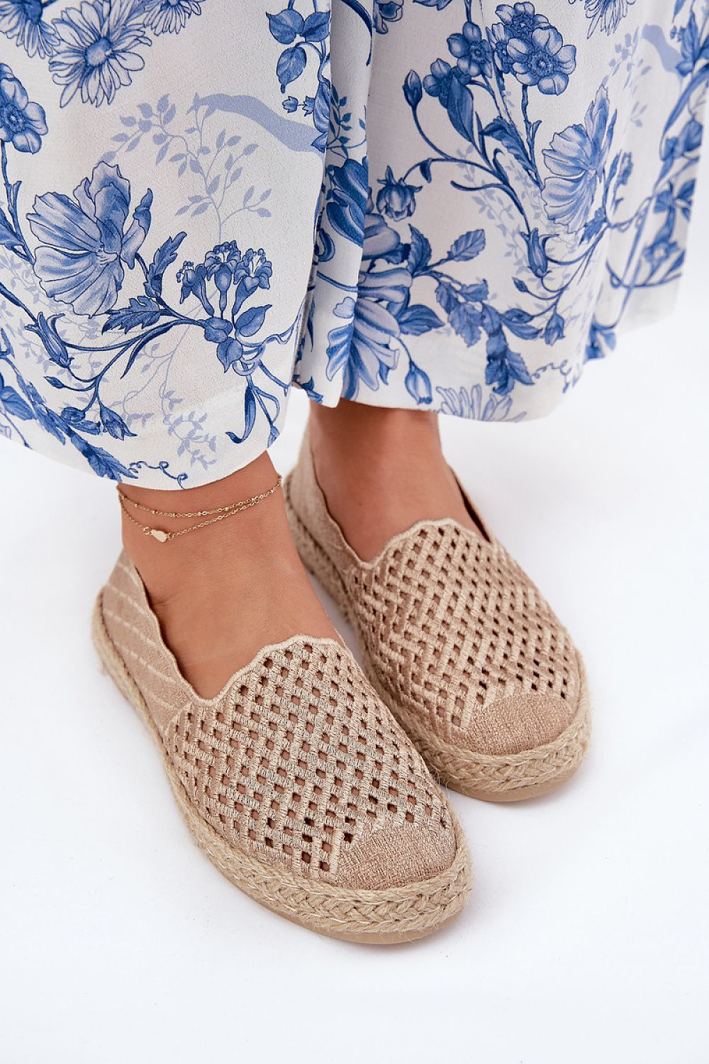   Espadryle Model Vinceza 13625 Beżige - Step in style 