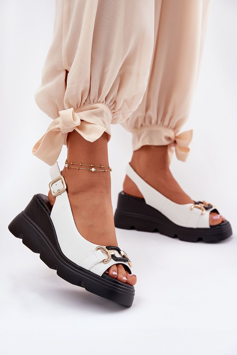  Sandały Model Artiker 56C1588 White - Step in style 