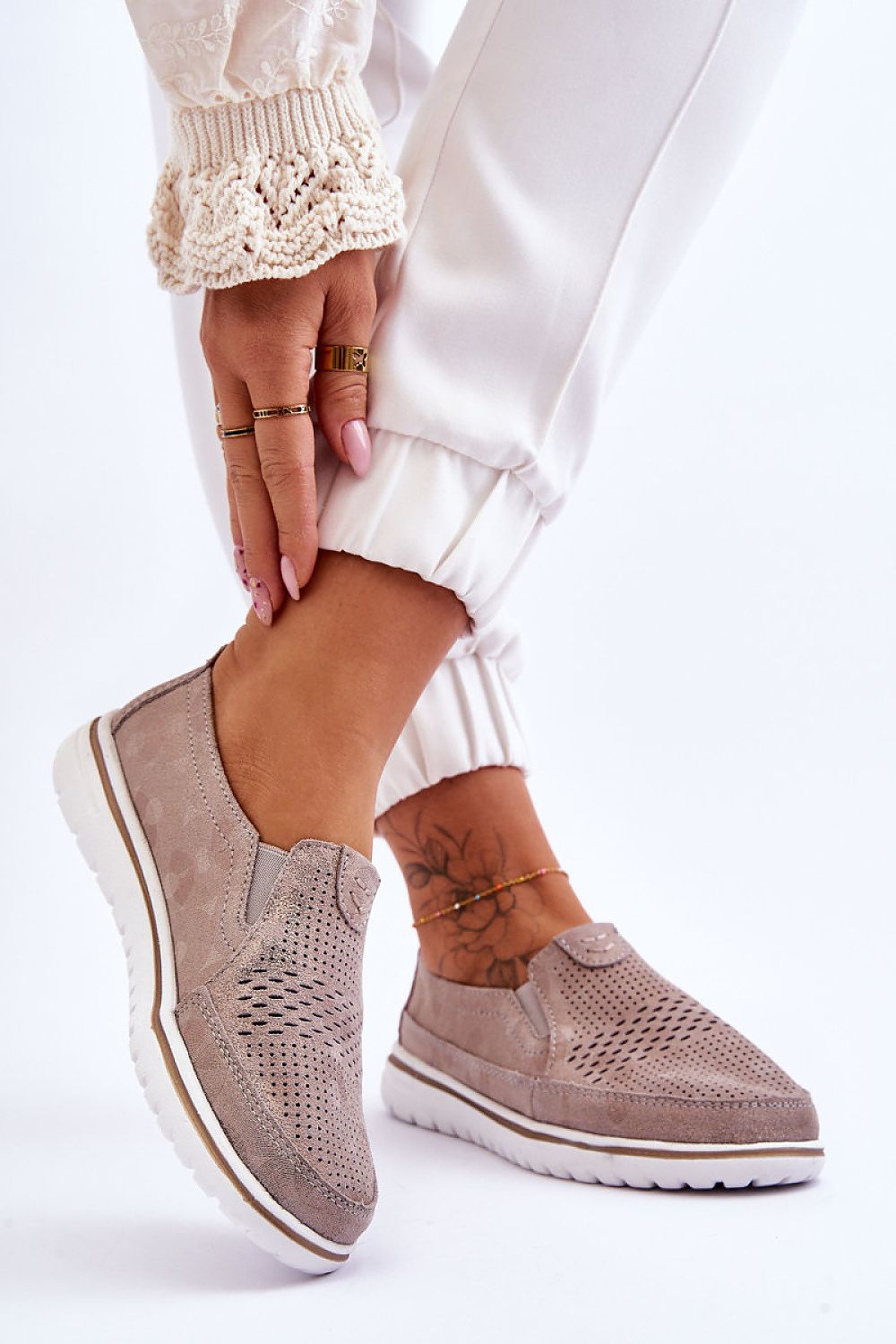   Półbuty Model Inez 20PB18-1653 Beige/Gold - Step in style 