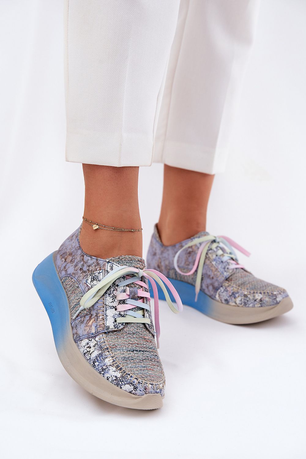   Półbuty Model Maciejka 06776A-06 Blue - Step in style 